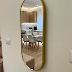 Spacious - 1 Minute Walking From Center * 티라나